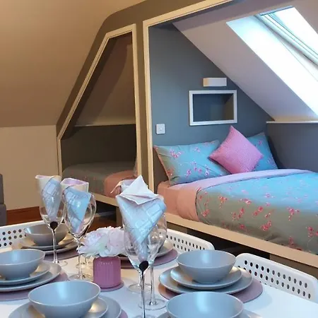 The Alcove منزل للإقامة سلايغو